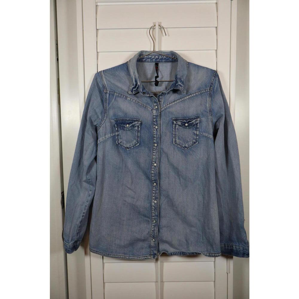 FB Sister denim top with button snaps in Canal Blue size Large - Picture 3 of 9
